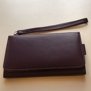 NEW - Burgundy Wristlet